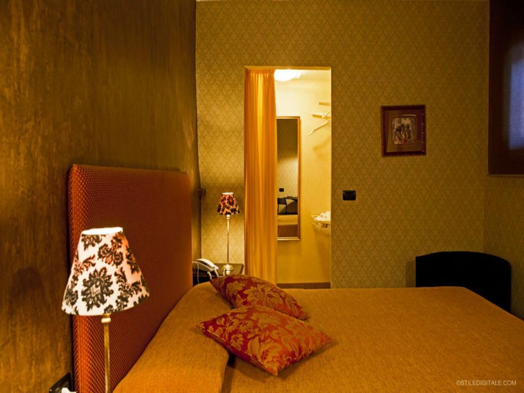 Hotel Il Guercino Bologna Esterno foto